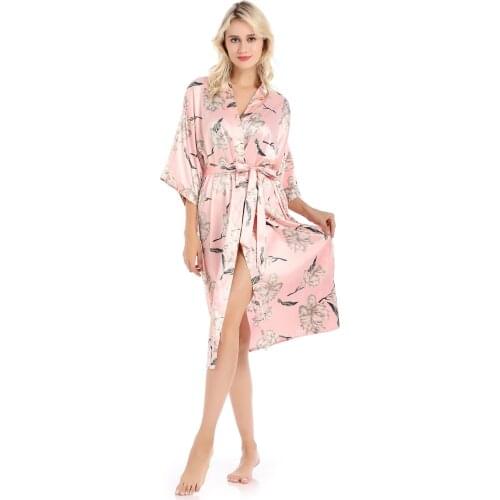 Sexy Pint Women Pink Kimono Robe Half Sleeve Rayon Nightdress V-Neck Bathrobe Sleepshirt Summer Loose Bride Home Dressing Gown