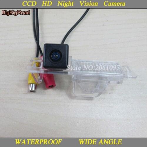 BigBigRoad For JiangHuai REFINE S5 M5 Car Rear View Camera / Backup Parking Camera / CCD Night Vision / Waterproof / OEM Camera