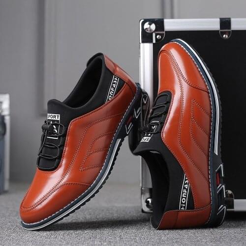 Leather Men Casual Shoes Autumn Fashion Sneakers Soft Rubber Male Flats Shoe Black Zapatos Outdoor Male Walking Fit Shoes