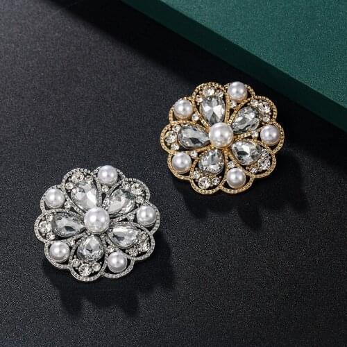 Luxury Big Gold Crystal Brooch Pin Custom Rhinestone Brooches Round Lapel Pins Fashion Jewelry Pearl Brooches For Women Girls
