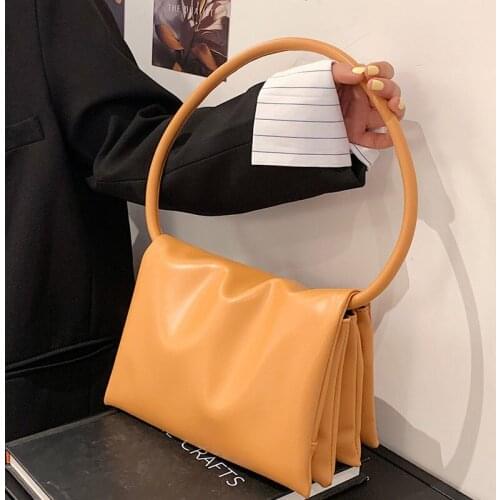 Summer Designer Woman Handbags Makaron Pleated Shoulder Bags Luxury French Style Fashion Flap Plain Armpit Casual Pillow Bag