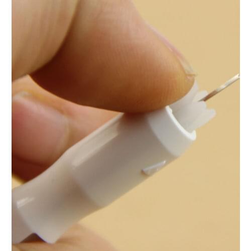 1 Pieces Sewing Needle Inserter Automatic Needle Threader Needle Threading Accessories For Sewing Machine Dropshipping Hot Sales