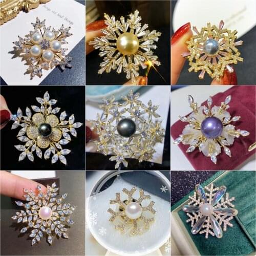 Luxury AAA Zircon Winter Snowflake Brooch Pin for Women Dress Pins Bridal Wedding Brooches Jewelry Christmas Gift Broches Mujer