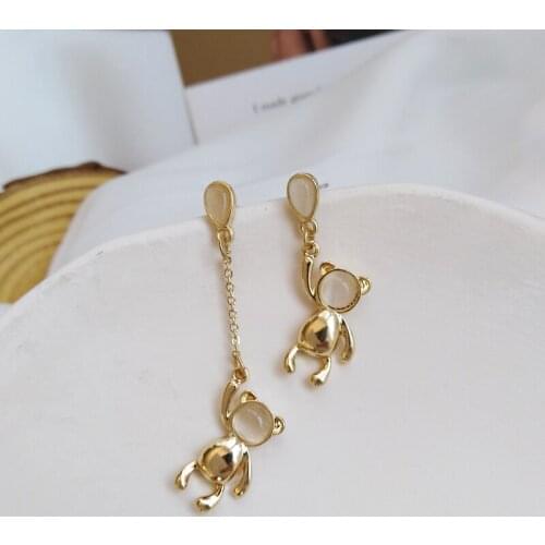 Wholesale S925 Silvery Needle Cute Cartoon Bear Opal Ear Pendant Cool Simple Asymmetric Earrings Wholesale