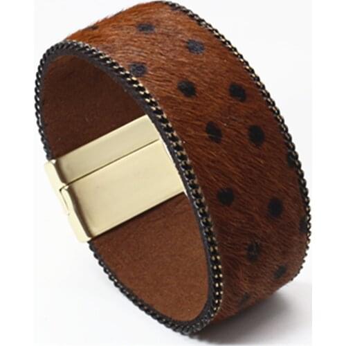 Animal Brown Magnet Sika Deer Trendy Chain Wide Real Leather Bracelets Women Fashion Girl Bangle Female Jewelry New Design