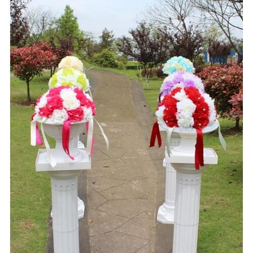 New Arrival Aritificial Silk Flower Kissing Ball with Pearl Ribbon Roman Column Lead Dahlia Flowers for Wedding Decoration