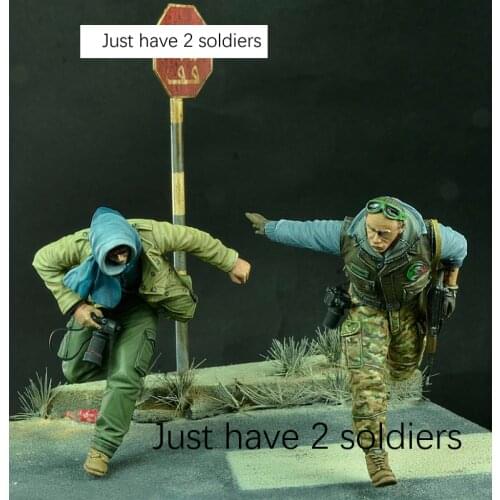 New Unassembled 1/35 Modern Russian STAND MAN Resin Kit DIY Toys Unpainted kits