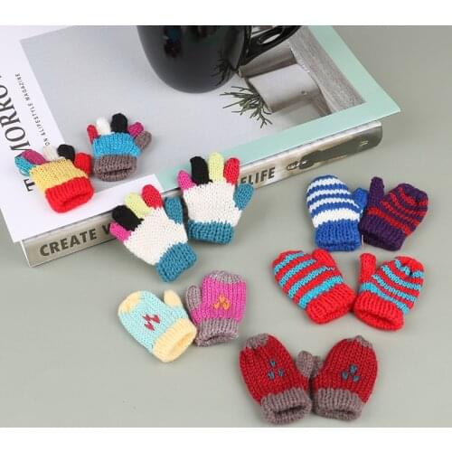 1Pc Colorful Mini Knitting Gloves Crafts Material DIY Dollhouse Miniature Accessories Random Color