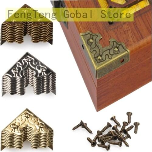 New 20pcs 35mm Antique Furniture Metal Crafts Jewelry Box Corner Brackets Foot Wooden Case Protector Decorative Triangle Carved