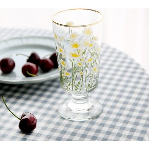 Korean minority ins retro Daisy tulip glass water cup goblet juice cup romantic style