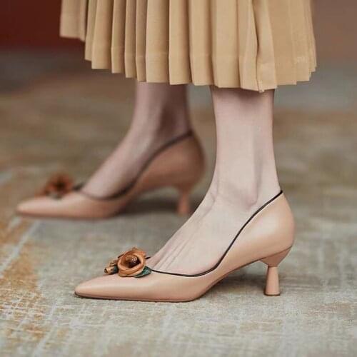Design Two rose flower modern pumps woman pointed toe talons hauts sandalias thin high heels shoes women 2021 floral mary janes