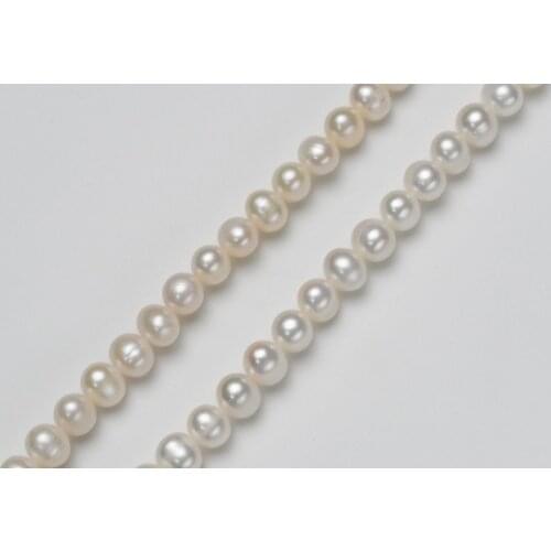 Natural freshwater pearl necklace, nearly round, shiny