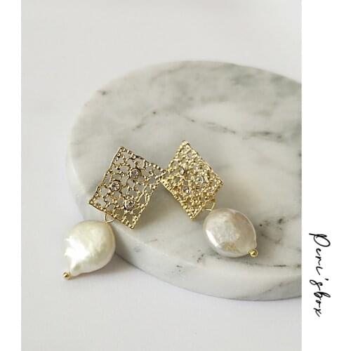 PerisBox Net Hollow Square Geometric Earrings Embellished Small Rhinestone Earrings for Women Natural Freshwater Pearl Earrings