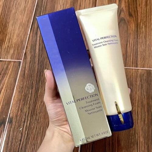 Brand New Vital Perfection Treatment Cleansing Foam Mousse Soin Nettoyante Face Clean 125ml 4.8 oz fl