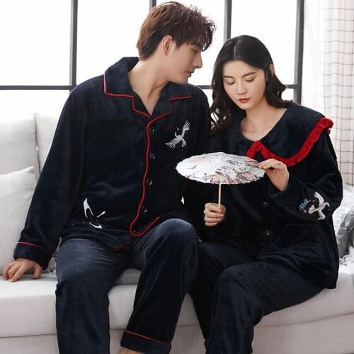 Couples Pajamas Mans Or Womens Autumn And Winter Coral Velvet Thickened Plush Flannel Outerwear Homewear Suit