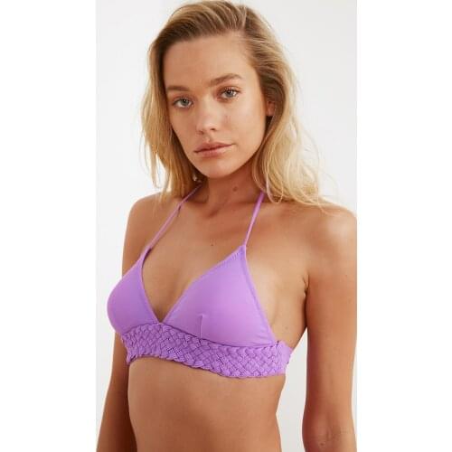 Trendyol Lacing Detailed Bikini Top TBESS20BU0373
