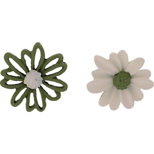 2021 New Daisy Flower Earrings For Women Asymmetrical Delicate Flower Style Earring Girls Sweet Jewelry Gift