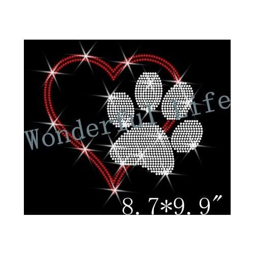 Free Shipping Hot Fix Rhinestones Motifs Iron On Heat Transfer Crystal love heart with a paw print