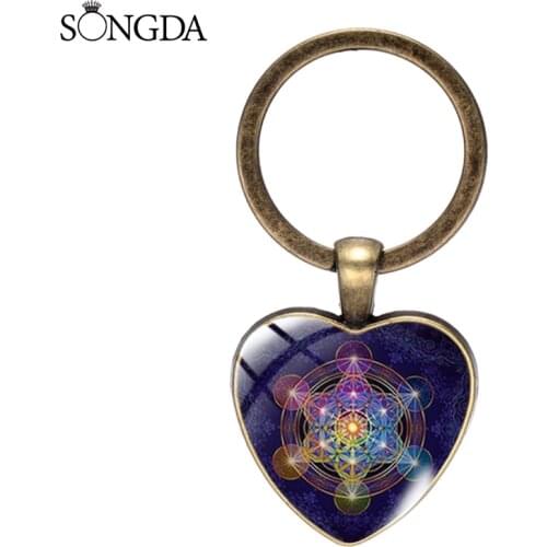 Mysteous Metatron Cube Geometric Shapes Keychain Glass Dome Heart Pendants Hexagon Pattern Key Chain Ring Holder Jewelry Gifts