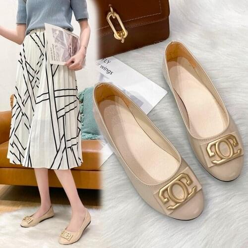 Plus Size 35-43 Woman Flats Patent Leather Slip on Flat Shoes Women Loafers Metal Ballet Flats zapatos mujer Yellow Black 9050G