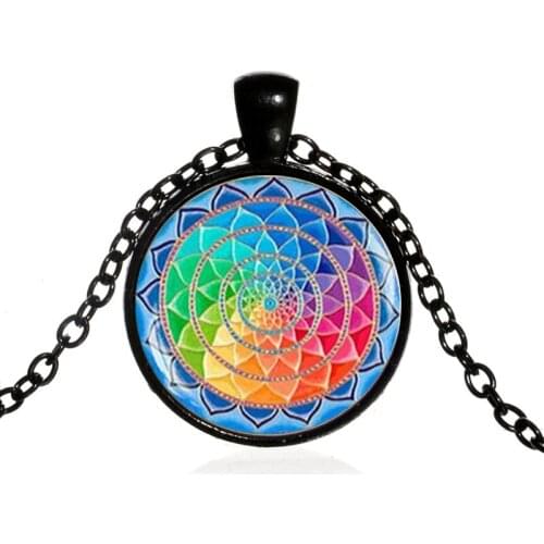 Fashion Contrast Color Mandala Flower Petal Pattern Round Glass Pendent Necklace for Women Men Girl Kid Neck Collar Jewelry Gift