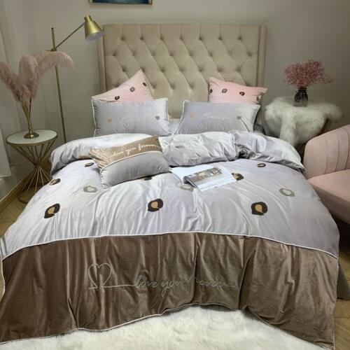 4/7pcs Crystal velvet Duvet Cover Sets King Queen Size Bedding Sets Pillowcases embroidery bed cover Bed Linen