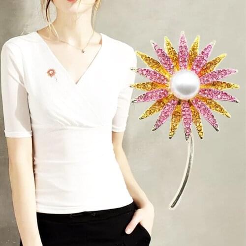 Sunflower Brooch Korean Hot Style Fashion High-end Sun Flower Corsage Ladies Fashion Ladies Clothingft