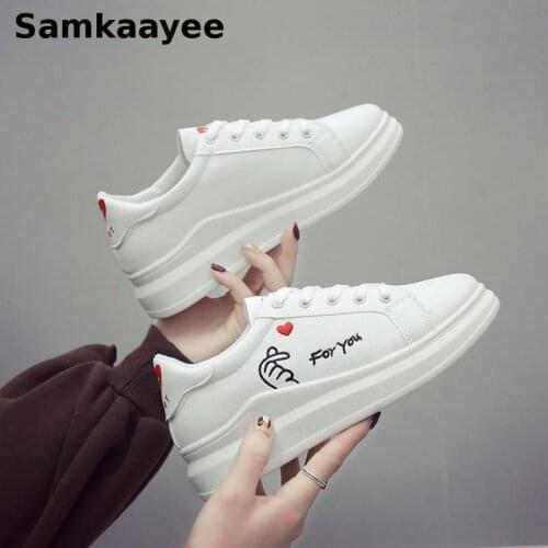 Size 36-40 Women Sneakers Spring Autumn Female Platform Leather Vulcanize Shoes Loving Heart Zapatos Thick Bottom White Footwear