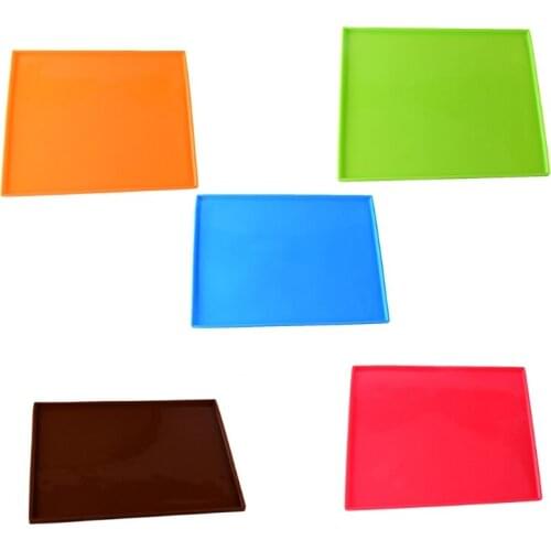 Silicone Waterproof Mat Puppy Feeding Supplies Durable High Quality Material Food Grade Silicone Multicolor Optional