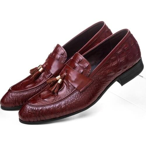 Fashion Black / Brown Tan Summer Loafers Prom Shoes Mens Dress Shoes Genuine Leather Casual Shoes Male Wedding Shoes With Tassel