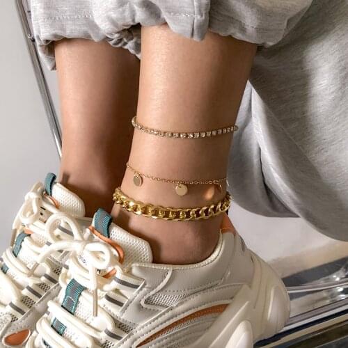 Fashion Metal Geometric Anklets Womens TRENDY Sequins Hollow Out Chain Microscope Diamond Alloy Anklets Jewelry for Girls