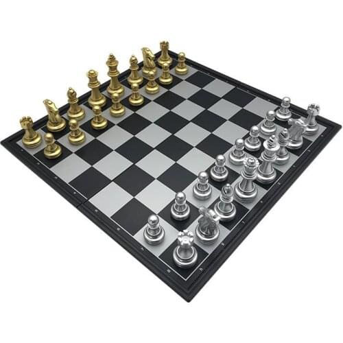 Board Games 32*32*2CM Gold And Silver Strong Magnetic Plastic Chess Pieces Chess Board Set Magnetic Entertainment Gift