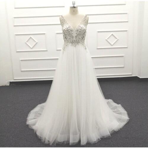Molanda Hung A-line Wedding Dress Bridal Gown Embroidery To Sew Beads Rhinstone Crystal V Neck Zipper Horse Hair HQ008