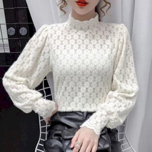 Womens T-shirt Flocking/plus Fleece 2021 Spring Winter New Lace Bottoming Shirt Fashion Brushed Thick Vintage Puff Sleeve Top
