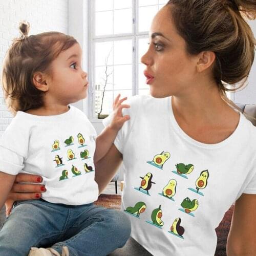 2020 Kawaii Cartoon Avocado Short Sleeve T-shirt Family Matching Clothes Women Casual Avocado Graphic Tops Summer Kids T-shirts