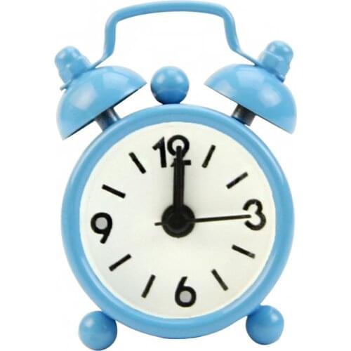 Classic Home Cute Battery Operated Analog Mini Round Bedside Desk Alarm Clock Traditional shape also suits for desk decor