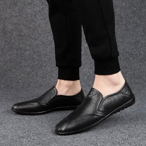2021 Classic Male genuine leather Casual Slip on Formal Loafers Breathable Men Moccasin Shoes Mens Flats Comfy Drive Boat Shoes