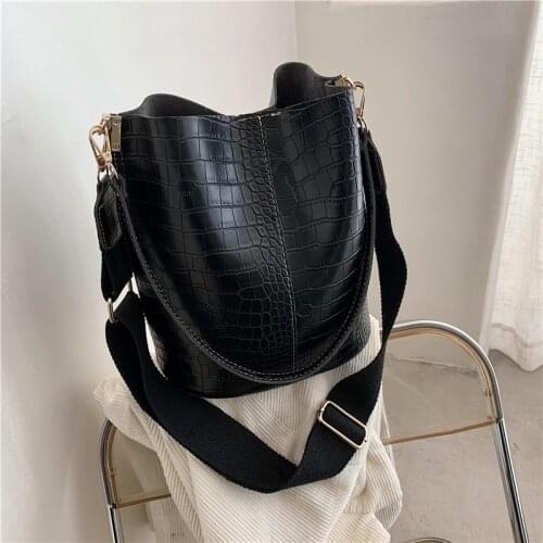 Bakllesn Womens Bags