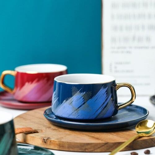 Coffee Cup Saucer Spoon Set Ceramic Mug Nordic Big Tea Cup Home Decoration Drinkware Gift Box Breakfast Coffee Tea Milk Cups Set