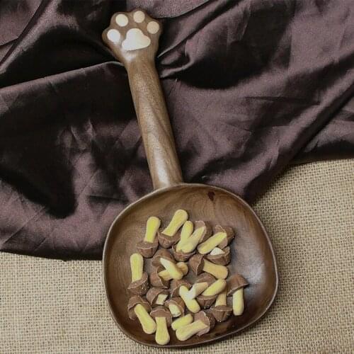 Ins Black Walnut Cats Claw Plate Japanese Snacks Desserts Cute Home Kitchen Tableware Tools Cartoon Nut Plates High Quality
