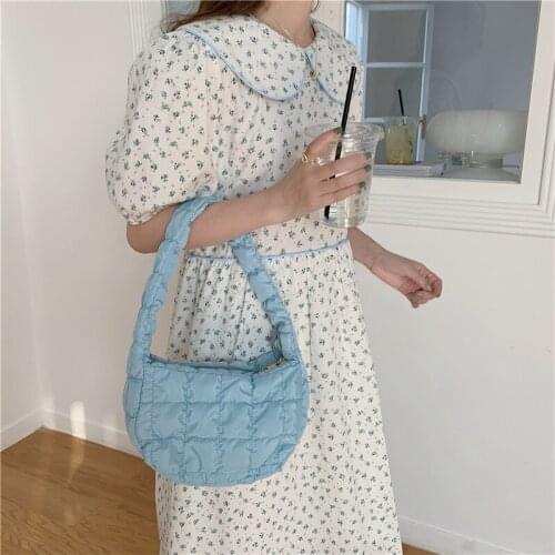 2021 Summer Candy-colored Shoulder Underarm Bag Pleated Cloud Bag Women Large-capacity Hand-held Canvas Bag