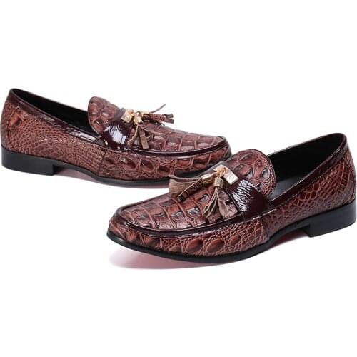 Genuine Leather Men Casual Shoes Brand 2020 Italian Men Loafers Moccasins Breathable Slip on Brown Driving Shoes Plus Size 35-47