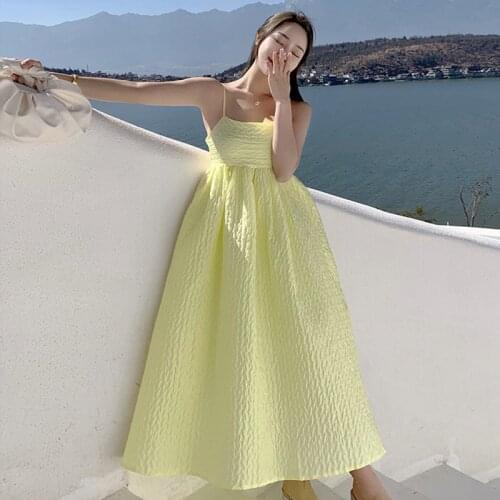 New Arrival Fashion Summer Korean Long Beach Dress Women Sweet Elegant Sexy Strap Backless Vacation Clothes Folds Party Dress