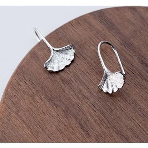 Ginkgo Biloba Leaf Earrings for Women Sweet Simple Leaf Earrings Female Gift Bijoux Statement Earring Brincos Pendientes M4