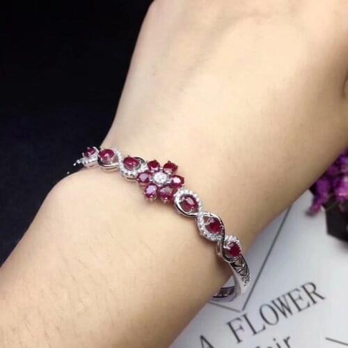 Natural Ruby bracelet 3 * 4mm 925 sterling silver bracelet Wedding, engagement, wedding gift. Beautiful jewelry. Posting