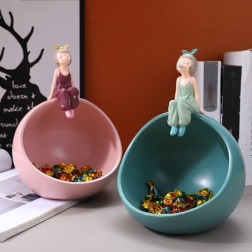 MLGB Creative Resin Bubble Gum Girl Key Storage Ornaments Home Decoration Storage Box