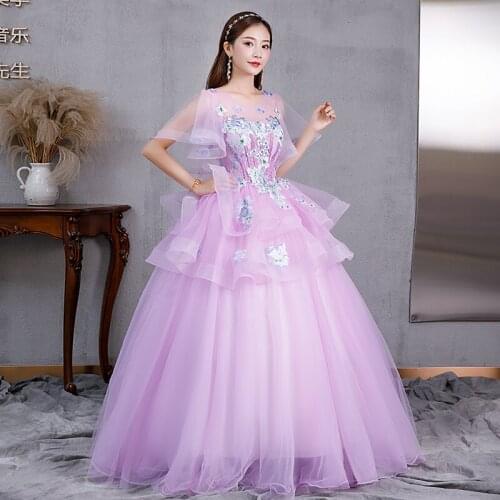 2020 Luxury New Short Sleeve Tulle Masquerade Dress Vestido Debutante Embroidery Applique Quinceanera Dress Vestidos De 15 Anos