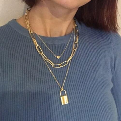 Retro Punk Chain Peach Heart Lock-shaped Pendant Necklaces for Women Creative Geometry Fashion Choker Jewelry Accessories Gift