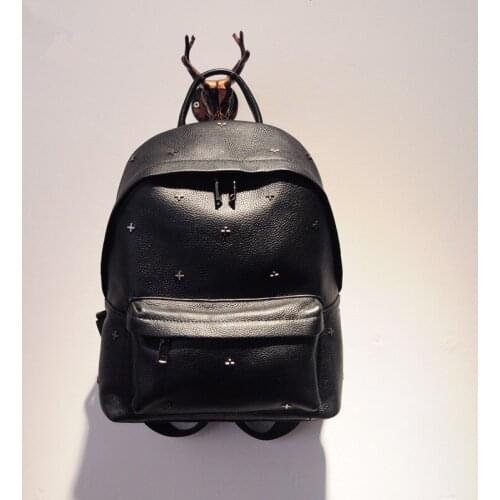 Vintage Women Backpack Fashion Rivets Black Backpack Genuine Leather Backpack Top Quality Womens Bagpack