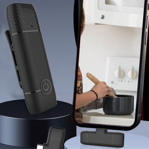 Professional Compact 2.4G Plug Play Clip Lavalier Microphone for Interview